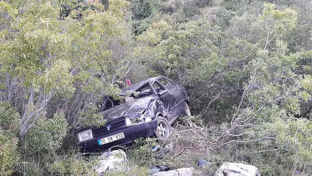 Karaman'da otomobil uçuruma yuvarlandı: 3 yaralı