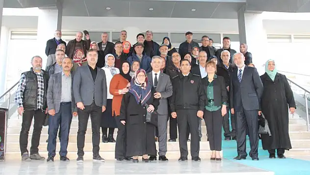 Karaman'da şehit polis aileleri ile emekli polisler düzenlenen programda bir araya geldi

