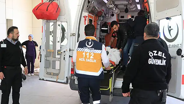 Karaman'da silahlı kavga! Yakınları sinir krizi geçirdi