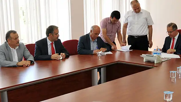 Karaman'da Teknokent için imzalar atıldı