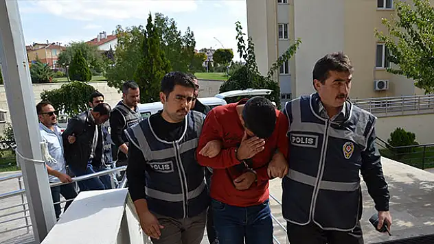 Karaman'da telefon dolandırıcıları yakalandı!