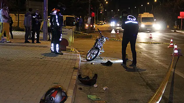Karaman'da tırın çarptığı motosikletin sürücüsü hayatını kaybetti