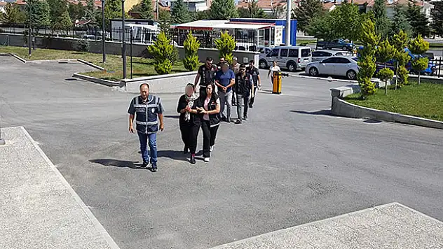 Karaman'da uyuşturucu ticaretinden 3 kişi adliyeye sevk edildi