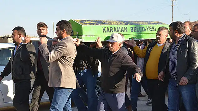 Karaman'daki trafik kazasında ölen 3 kişi defnedildi