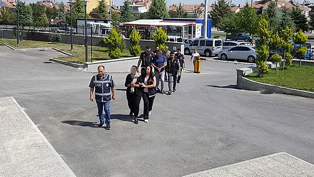 Karaman'daki uyuşturucu operasyonu: Şüphelilerden 2'si tutuklandı