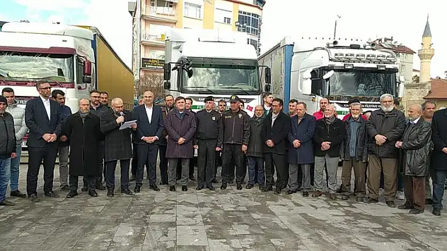 Karaman'dan Filistin'e 4 yardım tırı dualarla uğurlandı
