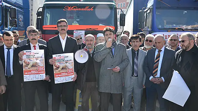 Karaman'dan Suriye'ye 4 tır un