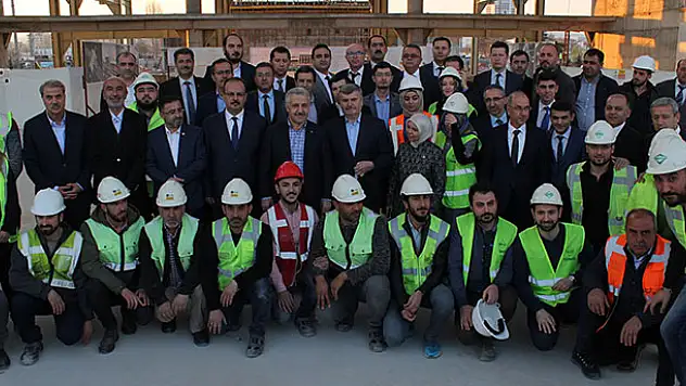 'Karaman-Konya arası 40 dakika olacak'