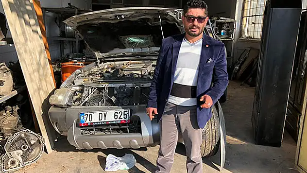 Karaman- Konya kara yolunda seyir halindeki aracı ile canlı yayın yaparken kaza geçirdi