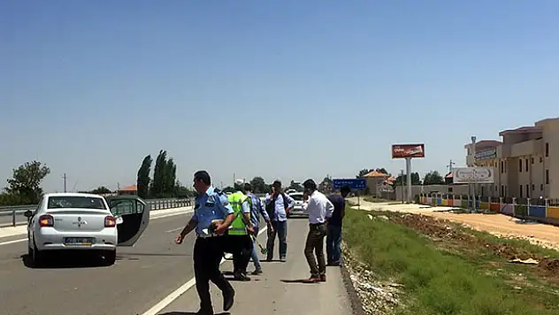 Karaman-Konya yolunda kaza: 3 yaralı