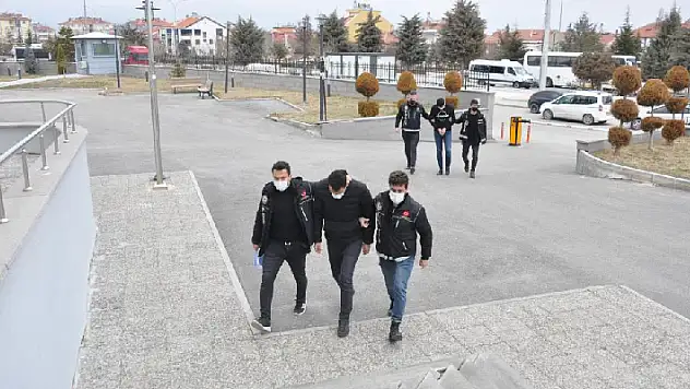 Karaman'da 2 kişi uyuşturucudan tutuklandı
