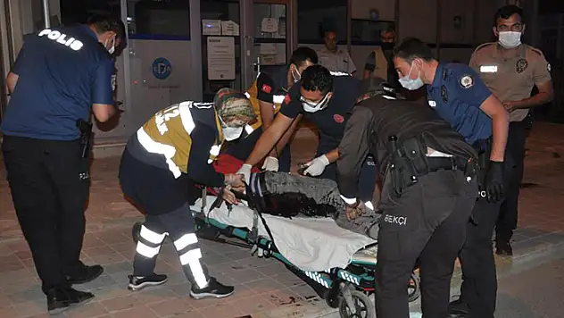 Karaman'da bir kişi arkadaşı tarafından darp edilip bıçaklandı
