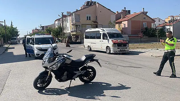 Karaman'da bir kişi YKS sınavına giderken kazada yaralandı