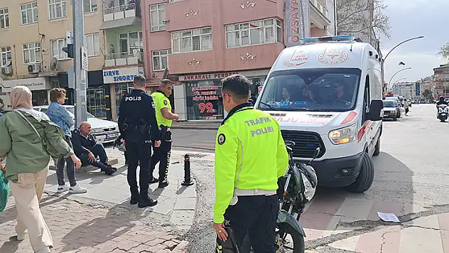 Karaman'da ciple motosiklet çarpıştı: 2 yaralı