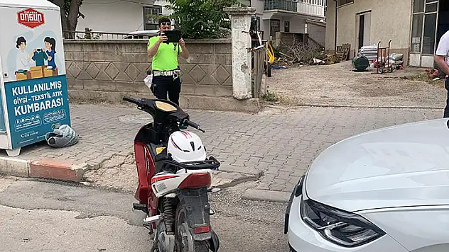 Karaman'da elektrikli bisiklet park halindeki otomobile çarptı: 1 yaralı