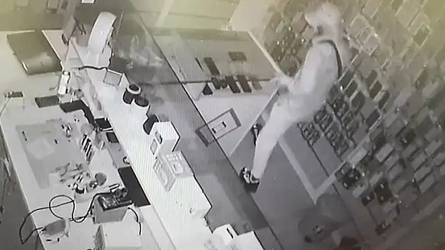 Kovboy şapkalı hırsızı tutuklandı