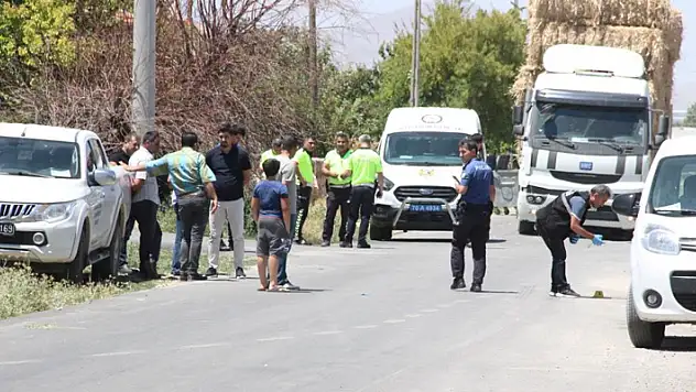 Karaman'da otobüsün çarptığı bisikletli çocuk ağır yaralandı
