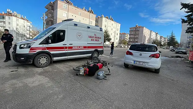 Karaman'da otomobil ile motosiklet çarpıştı