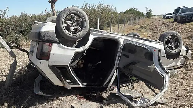 Karaman'da otomobil takla attı: 1 ölü, 3 yaralı
