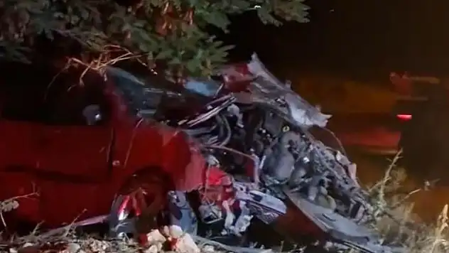 Karaman'da otomobil takla attı: 2 yaralı
