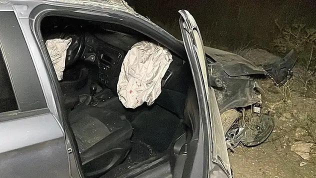 Karaman'da otomobil tarla yoluna takla attı: 1 yaralı