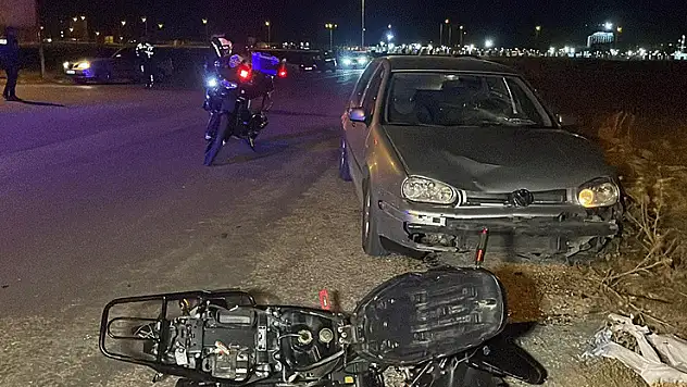 Karaman'da otomobille çarpışan motosikletin sürücüsü yaralandı