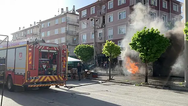 Karaman'da patlayan elektrik trafosu korkuttu
