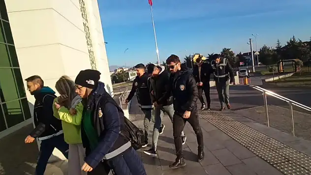 Karaman'da uyuşturucu operasyonu: 3 kişi tutuklandı

