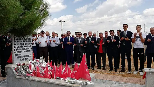 Karamanlı 15 Temmuz şehidi mezarı başında anıldı