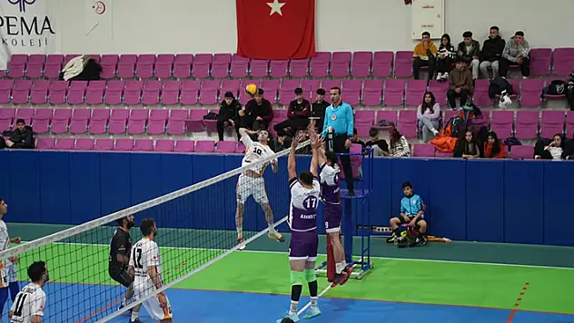 Karapınar Anadolu seriyi 6'ya çıkardı!