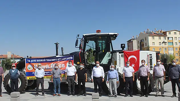 Karapınar Belediyesine iş makinesi hibe edildi
