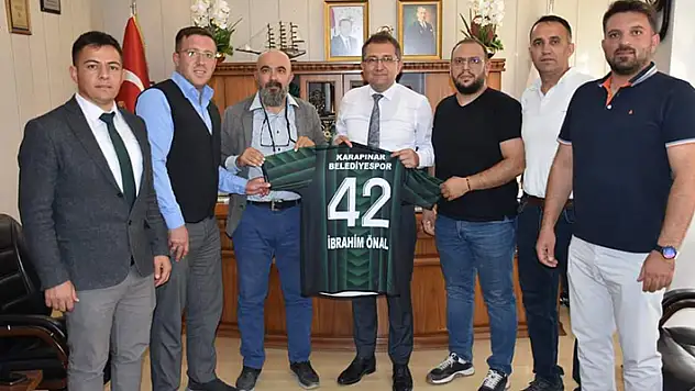 Karapınar Belediyespor'dan Başkan Önal'a ziyaret
