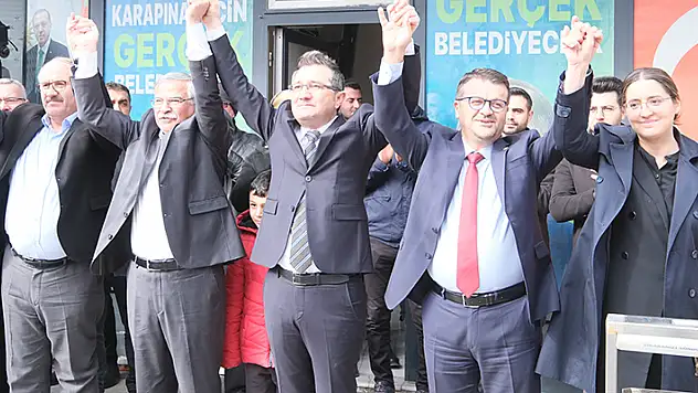 Karapınar'da 'AK Parti Seçim Koordinasyon Merkezi' açıldı
