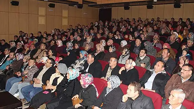 Karapınar'da 'Çocuklarımız ve aile' semineri