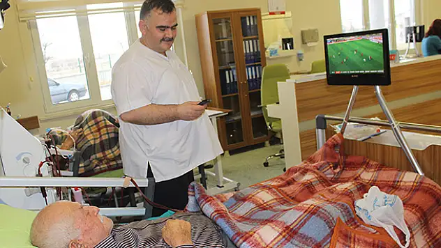 Karapınar'da diyaliz ünitesi açıldı
