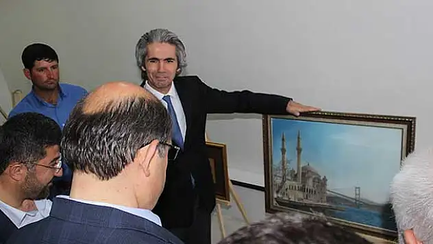 Karapınar'da ebru sergisi açıldı