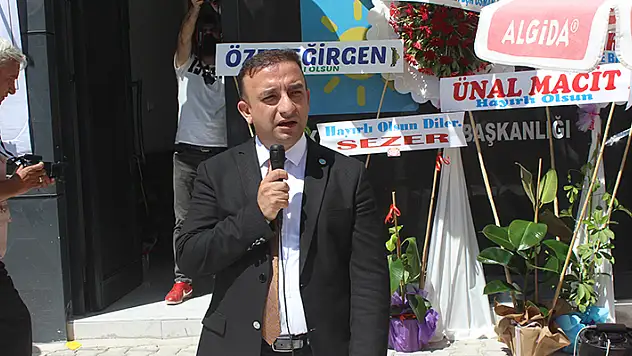 Karapınar'da İYİ Parti ilçe binası açıldı
