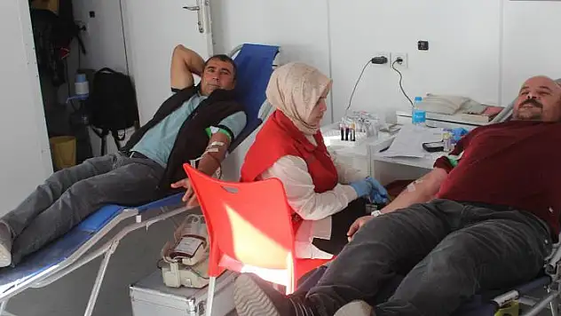 Karapınar'da kan bağışı kampanyası düzenlendi
