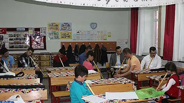 Karapınar'da ney kursu açıldı