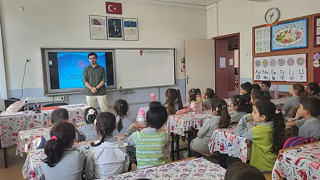 Karapınar'da öğrencilere ağız ve diş sağlığı eğitimi verildi
