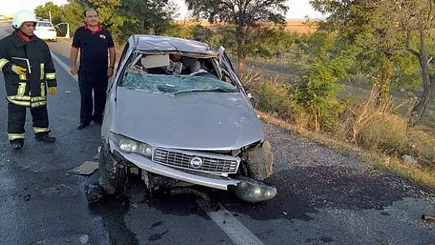Karapınar'da otomobil devrildi: 2 yaralı