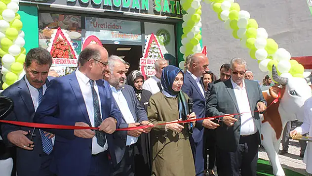 Karapınar'da süt üreticileri tüketiciye doğrudan satış mağazası açtı