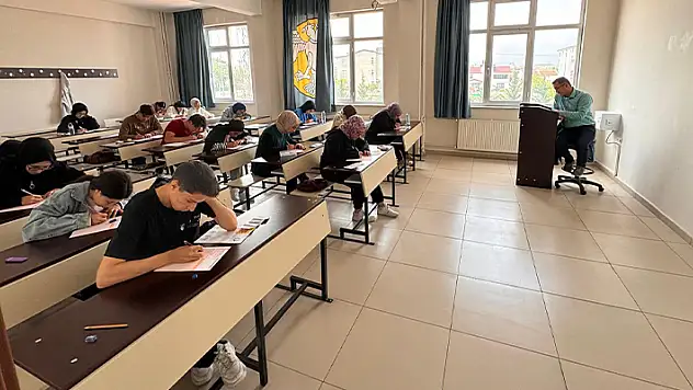 Karapınar'da YKS provası gerçekleştirildi
