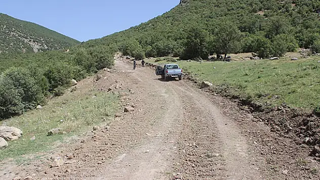 Karapınar'da yol yapım çalışmaları