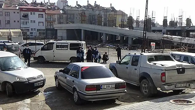 Karapınar'da zabıtadan dilenci operasyonu: 10 kişiyi yakalandı