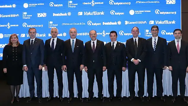 Karapınar Güneş Enerjisi Santrali için 812 milyon dolarlık finansman anlaşması imzalandı
