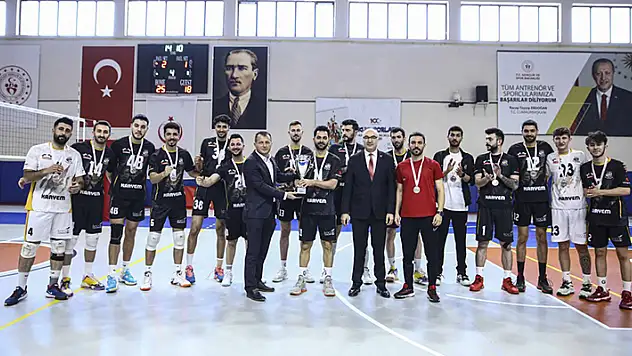 Karapınar Leoparları 1. Lig'e çıktı
