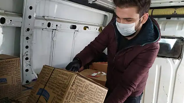 Karapınar Ülkü Ocakları yaşlılara yardım elini uzatıyor