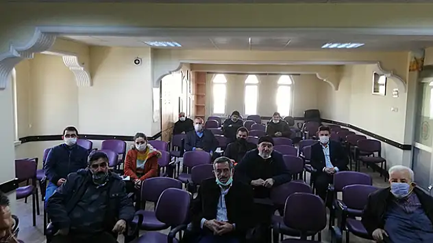 Karapınar Ziraat Odası'ndan çiftçilere bilgilendirme toplantısı