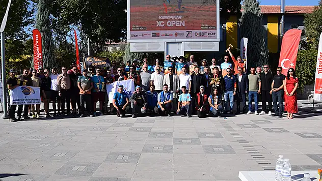 Karapınar'da Yamaç Paraşütü Dünya Kupası Ön Eleme Şampiyonası sona erdi
